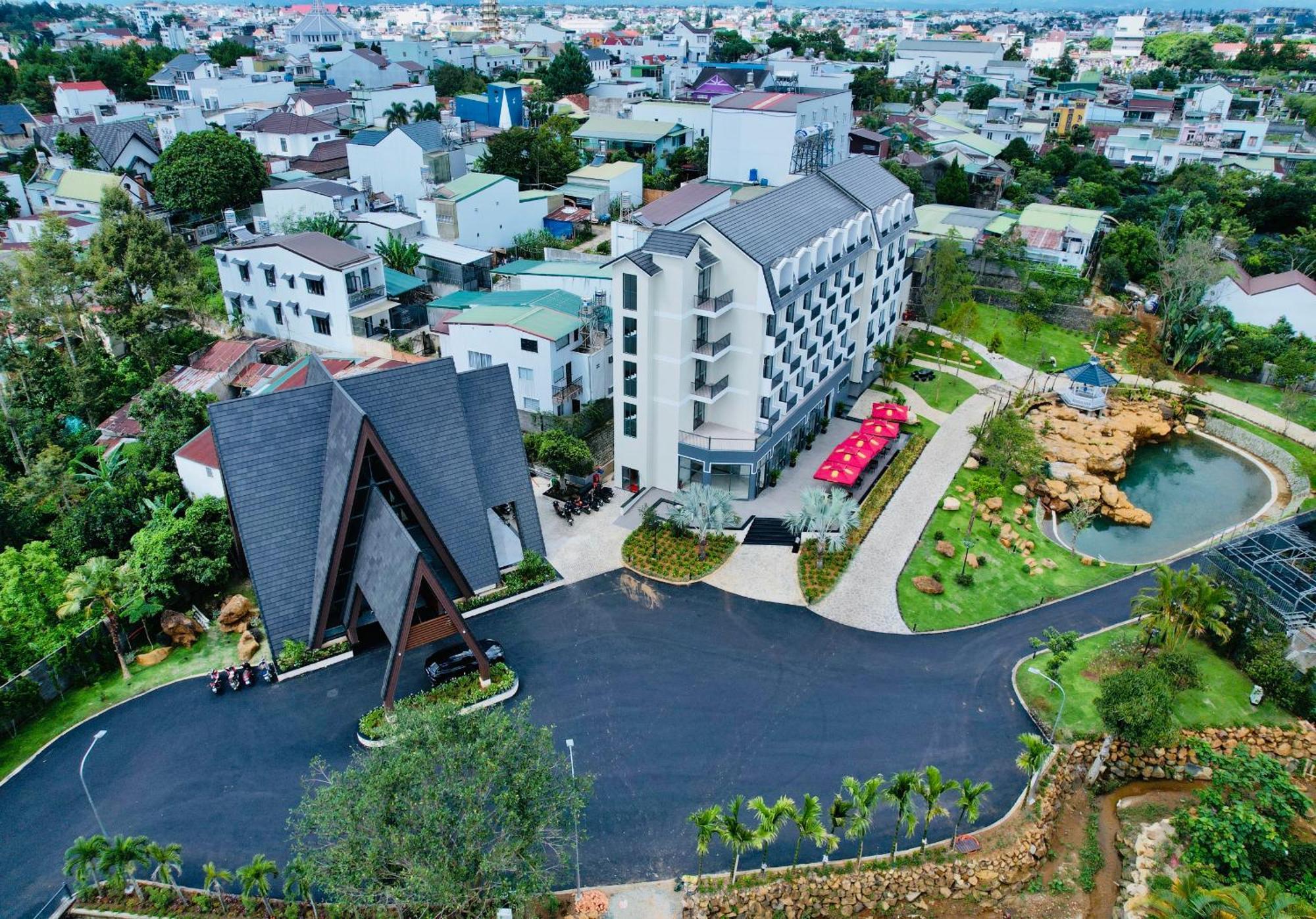 Sunflower Hotel & Resort Bảo Lộc Exterior foto