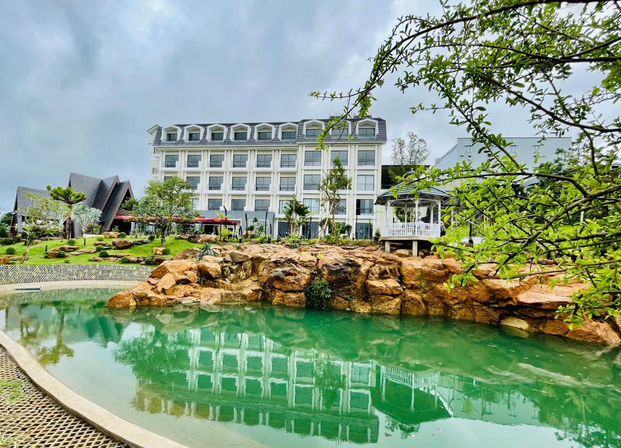 Sunflower Hotel & Resort Bảo Lộc Exterior foto
